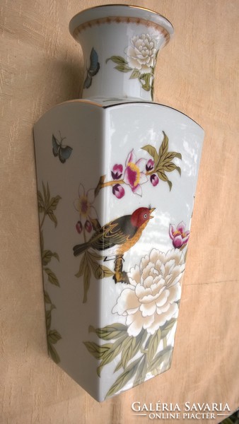 Mesés japán Porcelán váza hibátlan, 31 cm-ajándékba is