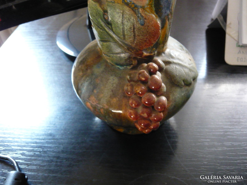 Szőlő mintás kerámia váza 23 cm