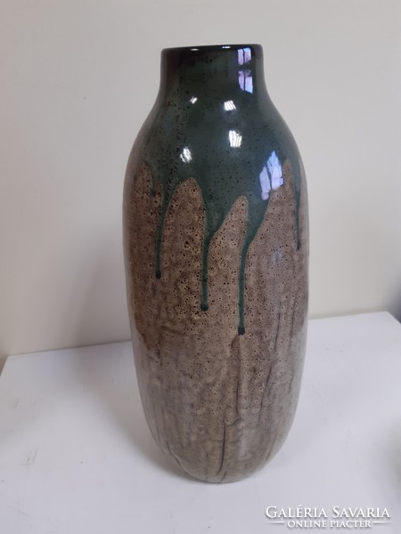 39 Cm very nice beige brown ceramic vase dripping green on the mouth