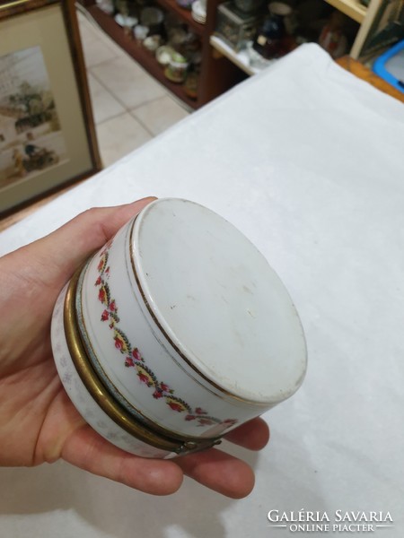 Régi csehszlovák porcelán bonbonier 