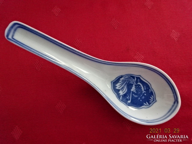 Chinese porcelain rice spoon, length 14 cm. He has!
