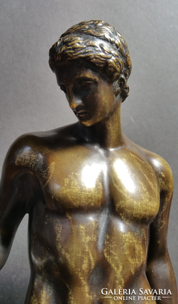 Diszkoszvető bronz szobor,  Alkamenes Alkamenész szobrának másolata