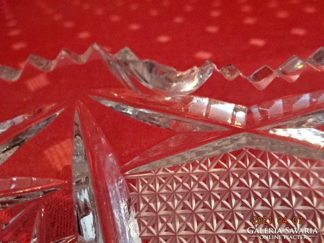 Ólomkristály üveg asztalközép, átmérője 18,3 cm. Vanneki!