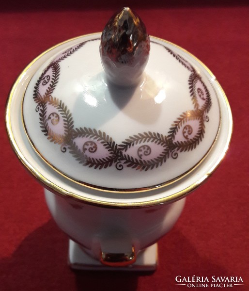 Amphora with porcelain lid