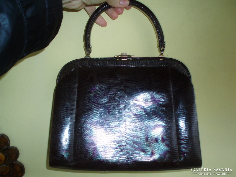 Vintage brown lizard handbag