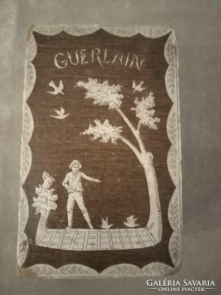 GUERLAIN - antik parfümös dobozka, fából 
