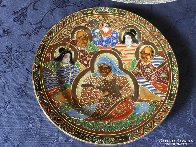 Beautiful Japanese plate, 18.5 cm, hand-painted