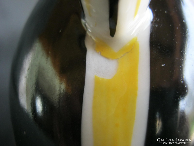 Zsolnay porcelán sárga-fekete art deco váza