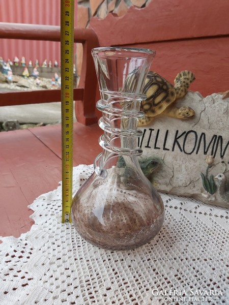 Gyönyörű formájú 25.5 cm-es barna repesztett Fátyolüveg fátyol karcagi berekfürdői üveg váza Gyűjtői