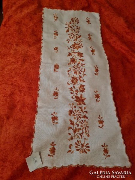 Hand embroidered tablecloth 82x33 cm