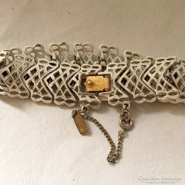 Very nice women's metal bracelet