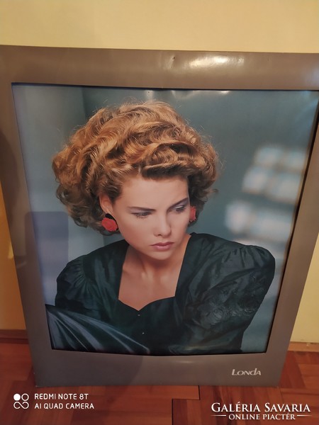 Hairdresser advertising photo