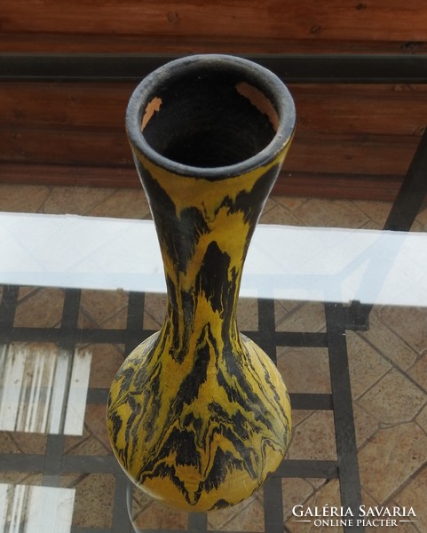 Very retro - continuous glazed ceramic vase