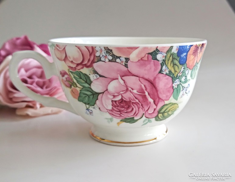 Cambridge Garden rózsás teás csésze