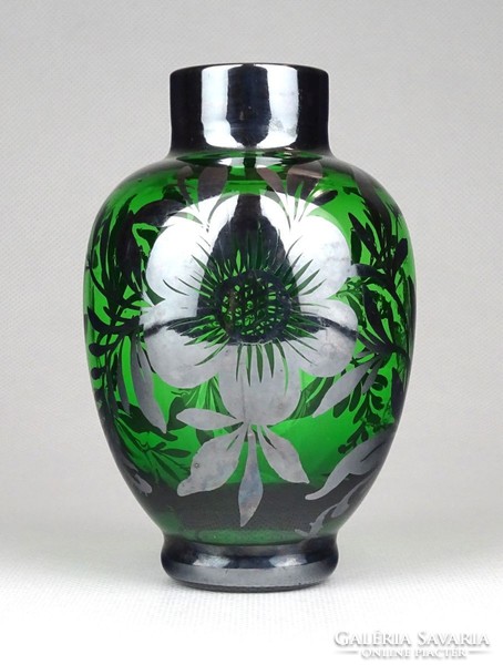 1E106 Régi osztrák ezüstözött zöld üveg váza ibolyaváza 10 cm