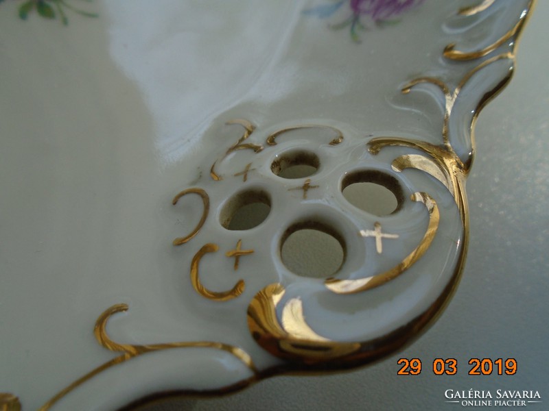 Karlsbad openwork relief bowl with unique Meissen flower patterns