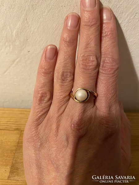 14karátos arany gyűrű modern, gyönggyel