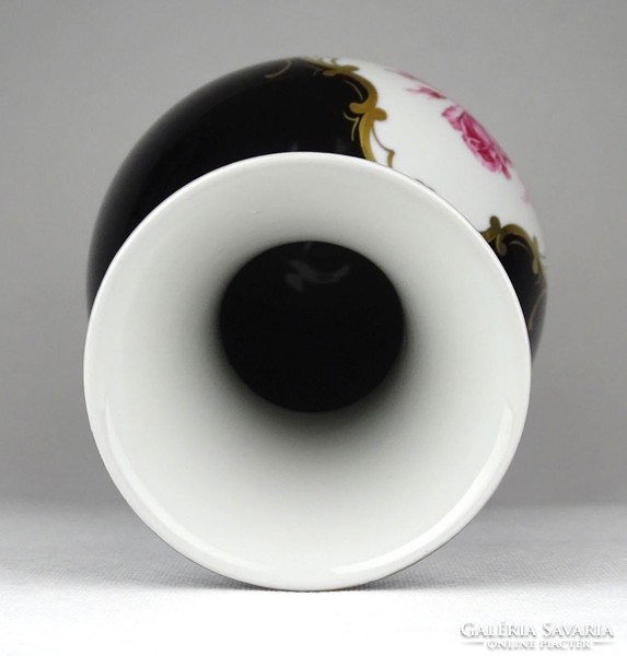 1E370 Régi nagyméretű fekete Unterweissbach porcelán váza 26 cm