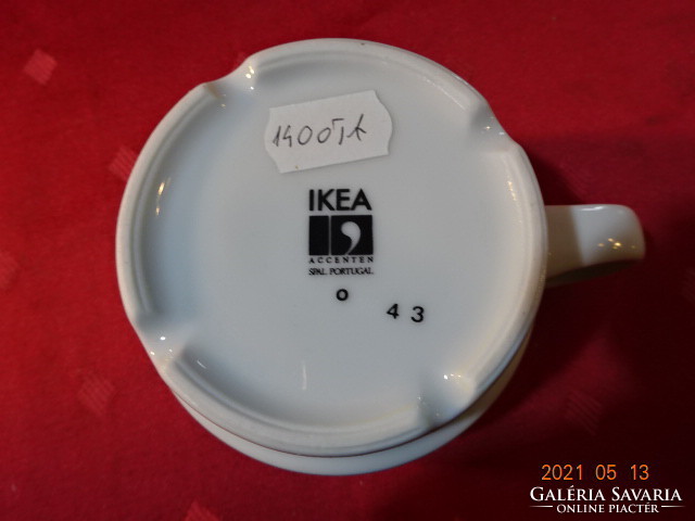 Portugál porcelán, piros csíkos IKEA teáscsésze. Vanneki!