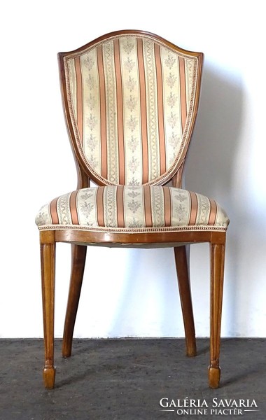 0X944 Gyönyörű antik támlás empire szék