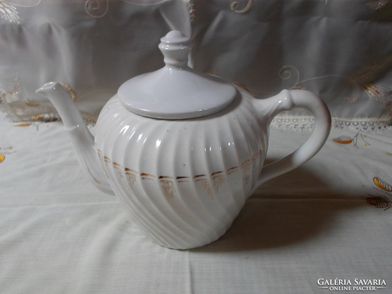 Antik porcelán teáskanna, teakiöntő (fehér-arany kiöntő, teás)