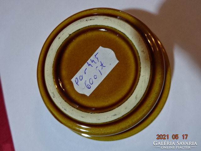Glazed ceramic bowl, medium brown, diameter 9 cm. He has!