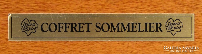 1E338 Coffret Sommelier készlet fa dobozában