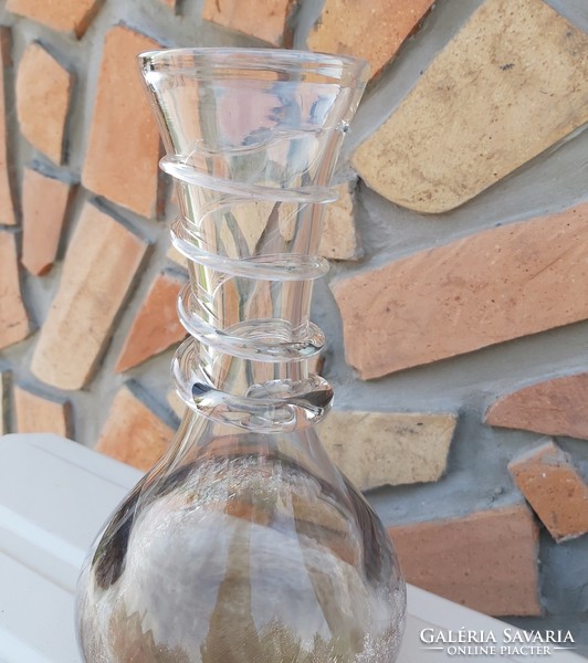 Gyönyörű formájú 24.5 cm-es barna repesztett Fátyolüveg fátyol karcagi berekfürdői üveg váza Gyűjtői