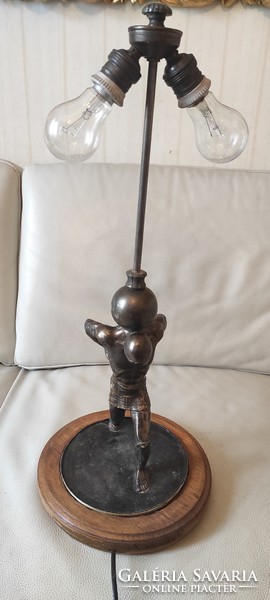Antik különleges Szobros asztali lámpa.Mitológia Görög, Római kivàló kidolgozott.Militaria ! Videó i