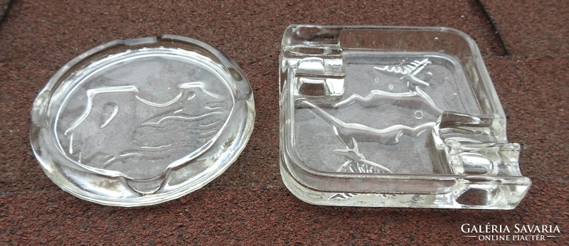 Ashtray with patterned old thick material - moose - Danube with the chain bridge