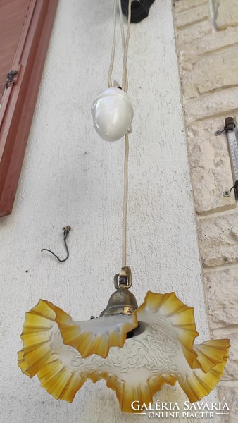 Régi lámpa fodros  csipkézett szélű üveg búra, Csillàr rendkívüli gyönyörű antik.2.pàrjàt is àrulom