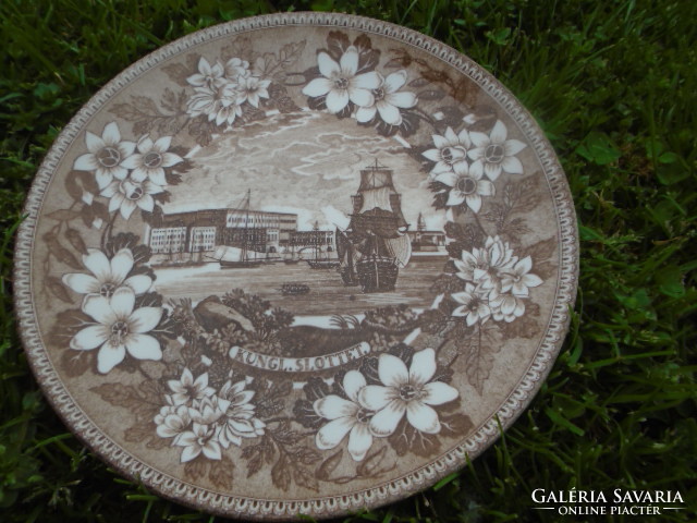 Gyönyörű antik majolika tányér, jelzett , 25 cm, igazi antik darab, kézzel készült