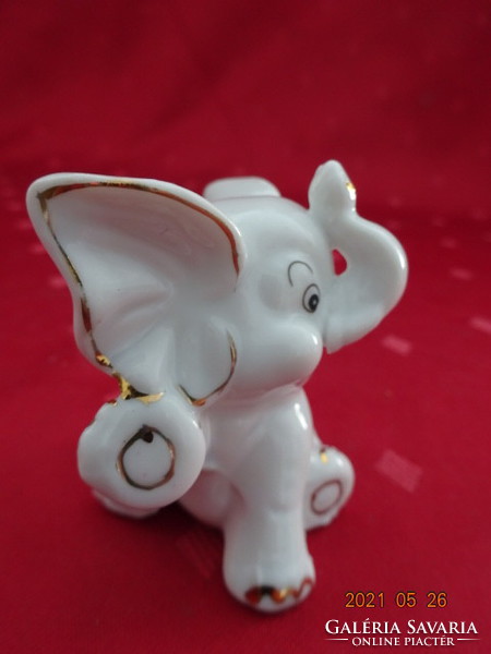 Német porcelán figurális szobor, mini elefánt, arany díszítéssel, magassága 6 cm. Vanneki!