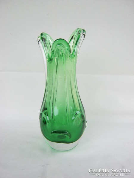 Bohemia zöld vastag üveg váza