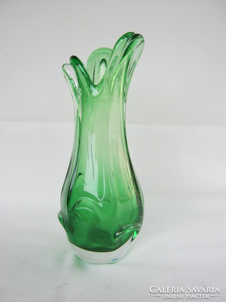 Bohemia zöld vastag üveg váza