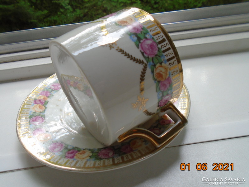 19.sz Victoria Austria jelzéssel Empire  rózsás arany girlandos számozott teás csésze alátéttel