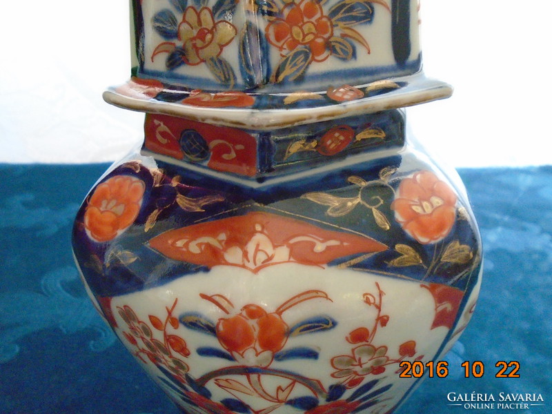 1870 Edo imari, lid, hexagonal, hand-painted cobalt gold, iron-red vase