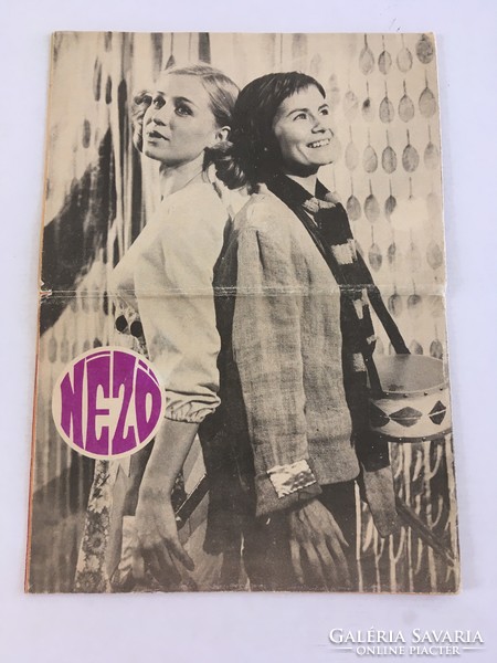 Néző-Színházak havi bérleti műsora, lapja 1976. január., retro színházi újság címlapon Törőcsik Mari