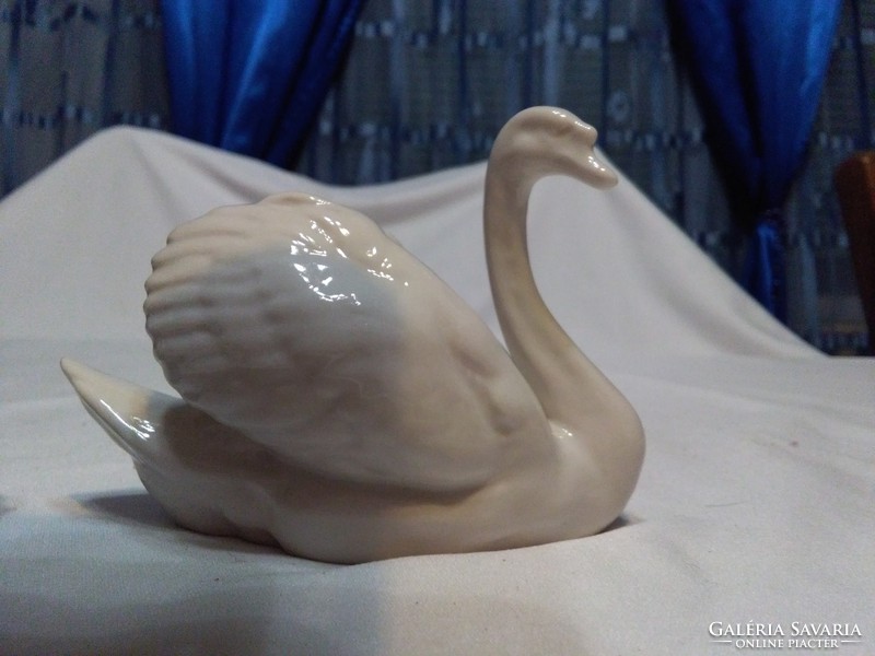 Hollóházi és Drasche porcelán figura, nipp - együtt