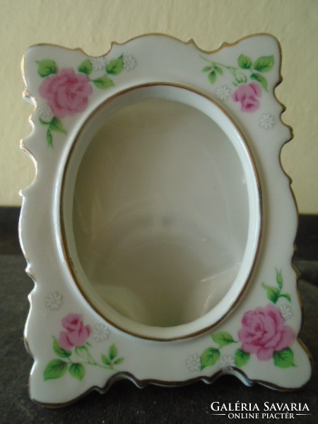 Meisseni jelzésű képtartó porcelán