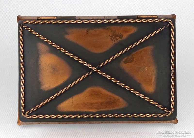 1F085 Cigarettakínáló bronzírozott fém doboz 5.5 x 11.5 x 16.5 cm