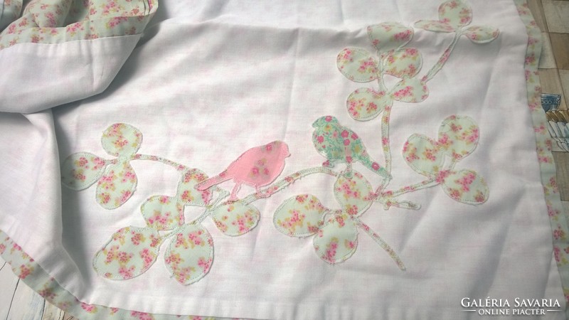 Next-beautiful appliqué pillowcase with bird 76x51 cm