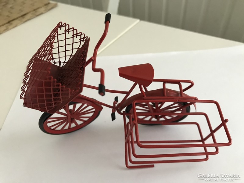 Retro bicikli makett asztali dohányzó szettnek  piros színben, 15 cm hosszú, 10 cm magas