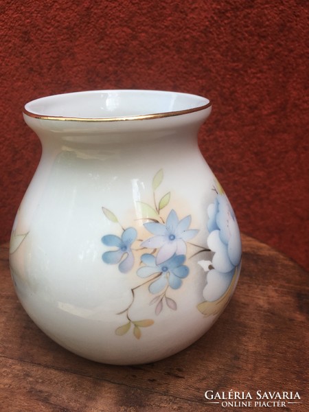 AQUINCUM-finom  festésű porcelán VÁZA-