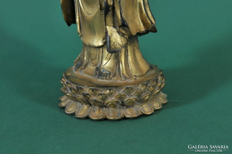 Antik aranyozott, bronz, buddhista szerzetes szobor, 18. század