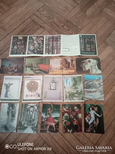 Különleges 21 darabos képeslap gyűjtemény és egy leporelló az 1970-es évekből