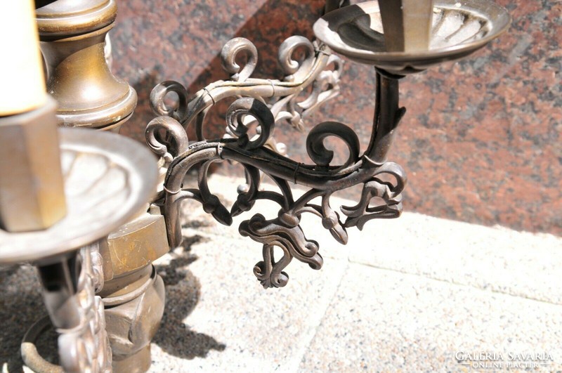 Antik bronz neogótikus csillár, 19. század