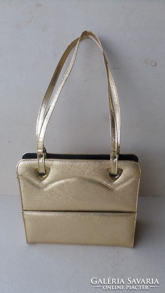 Retro, arany színhatású női táska, retikül