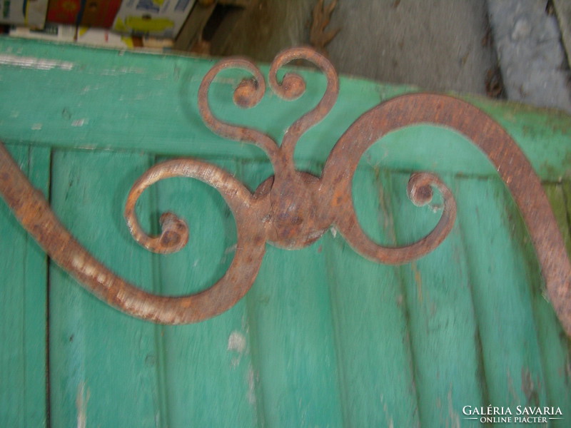 Antique wrought iron ornament (with fire soldering)
