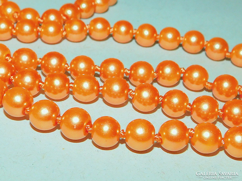 Narancs- Pezsgő fényű Shell Pearl Extra Hosszú Gyöngysor Nyaklánc - 146 cm-es!